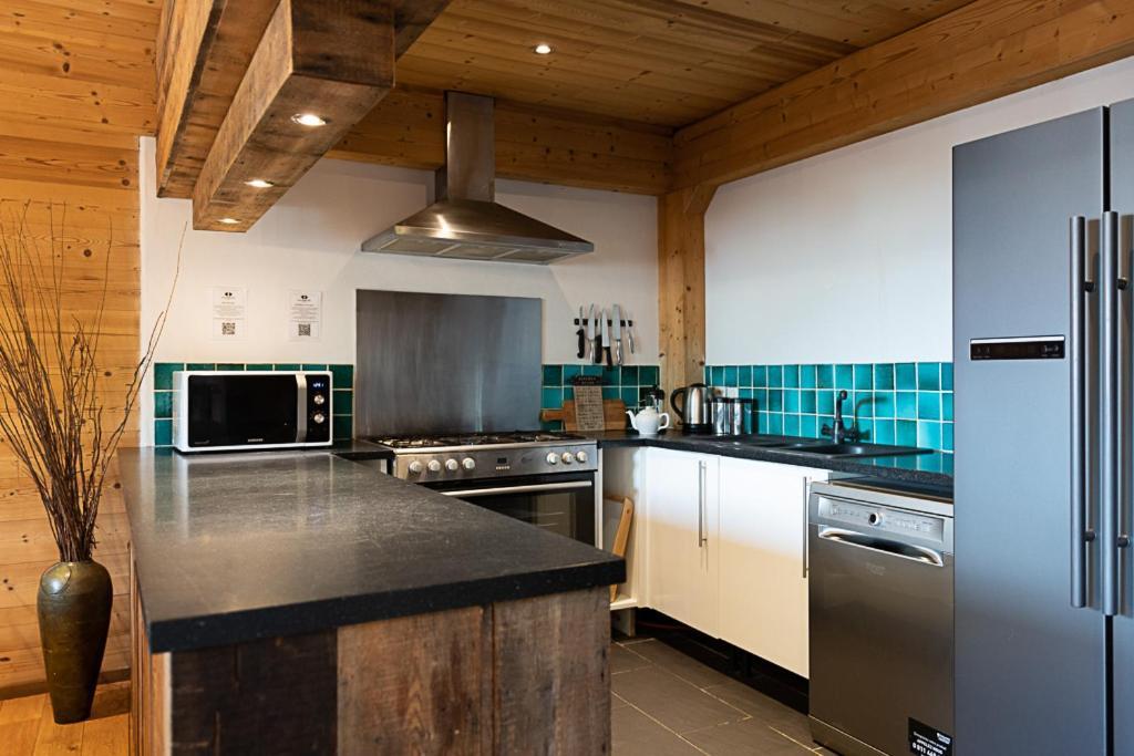 Black Diamond Sainte Foy Chalets Sainte-Foy-Tarentaise Exterior photo